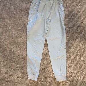 CRZ YOGA Men's Light Gray Joggers
